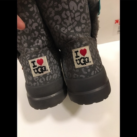 UGG Australia Boot - Picture 6 of 15